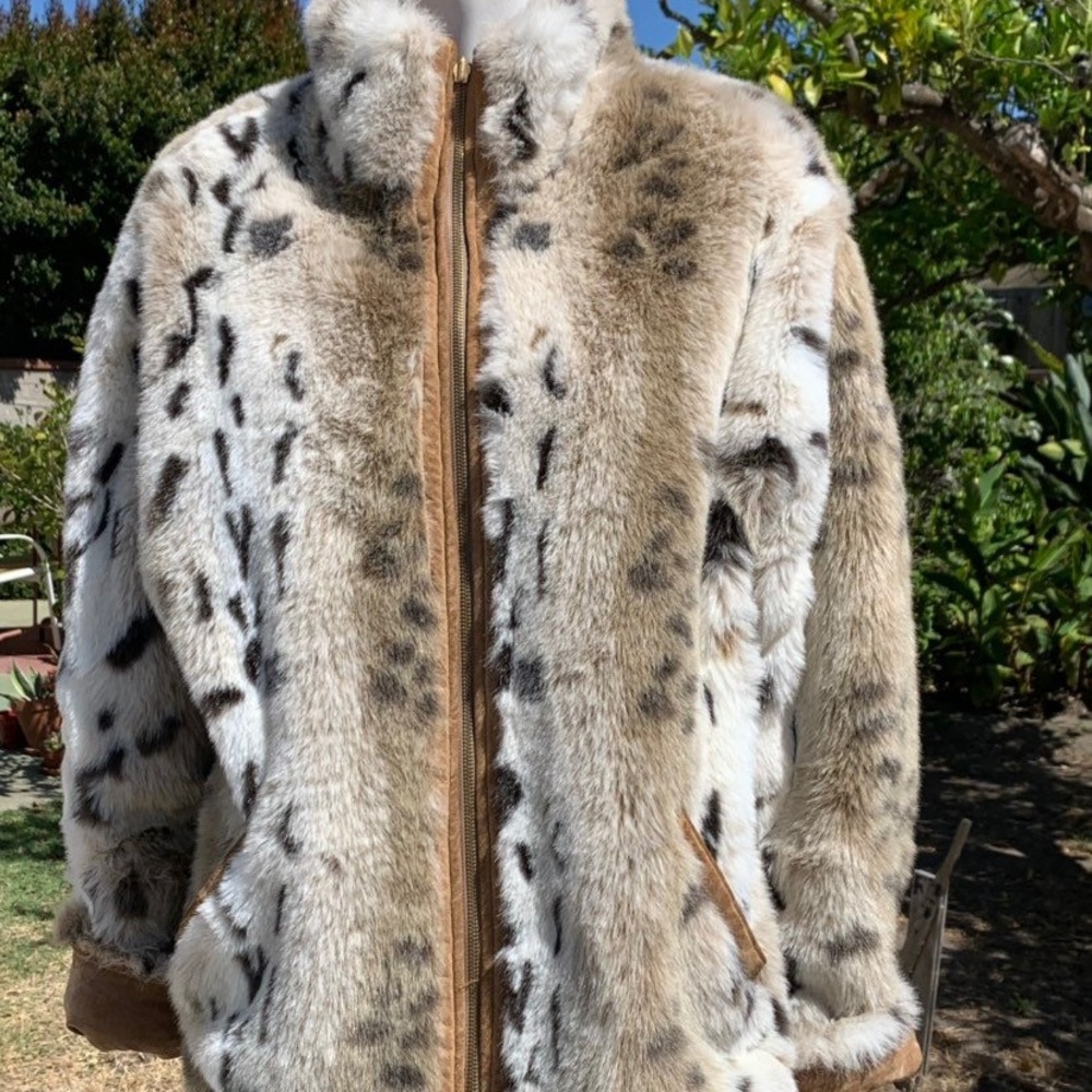 SOLD Vintage Reversible Suede Faux Fur Winter Coat - Picture 5 of 8
